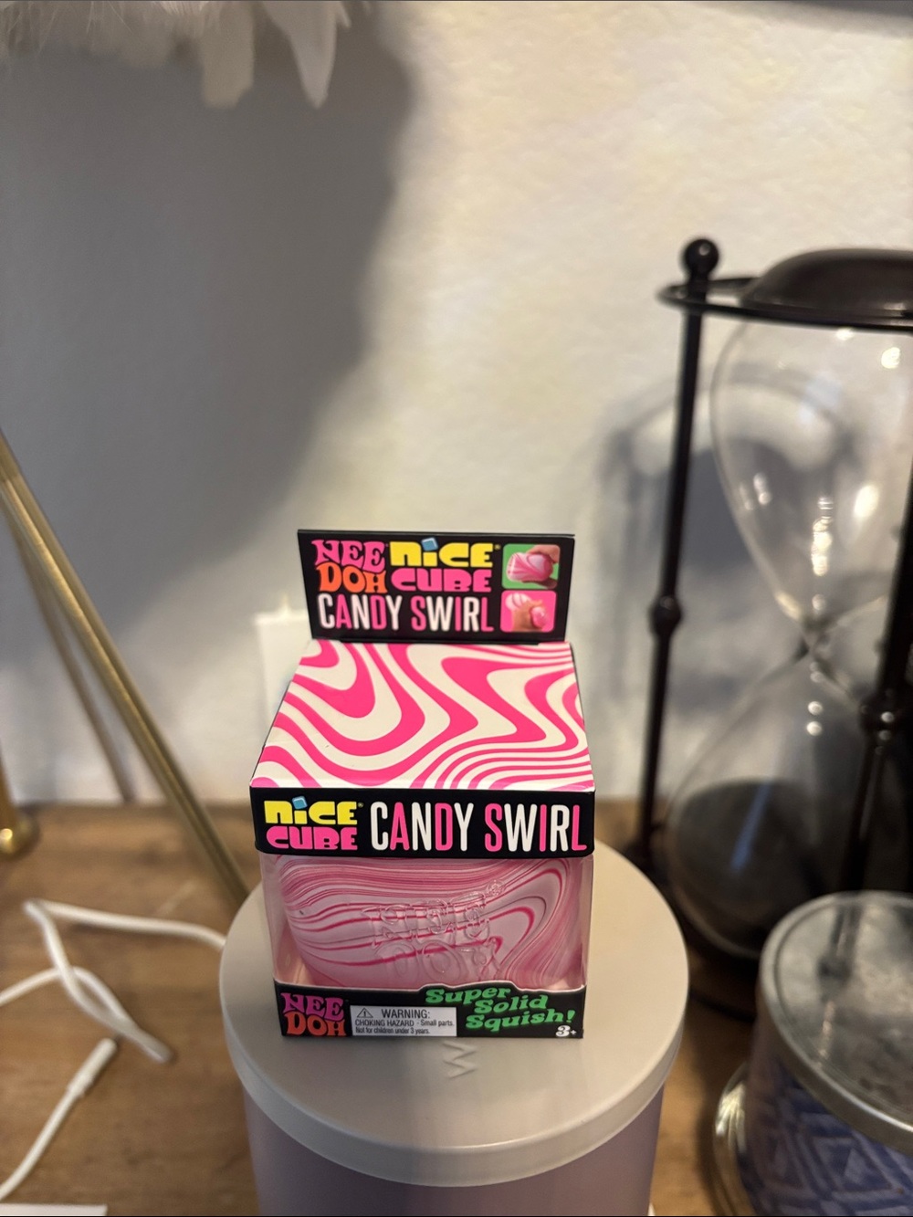 Needoh Candy Swirl Super Squish Pink Cube